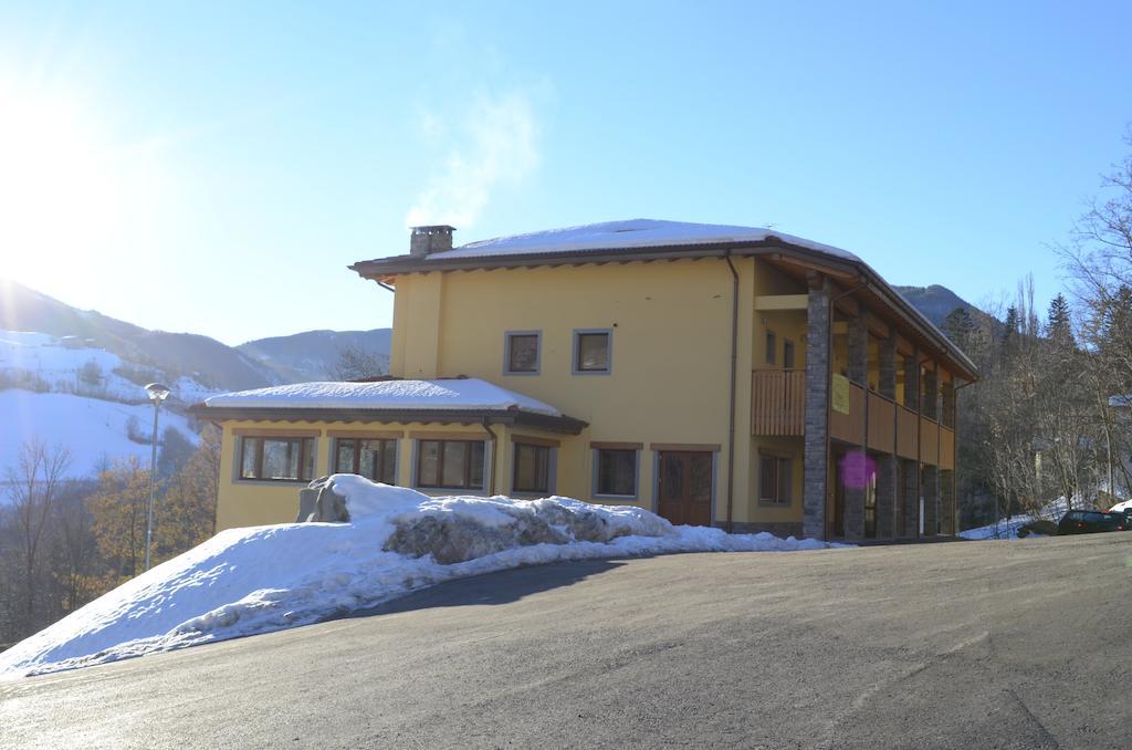 Il Bruco Hotel Fiumalbo Luaran gambar
